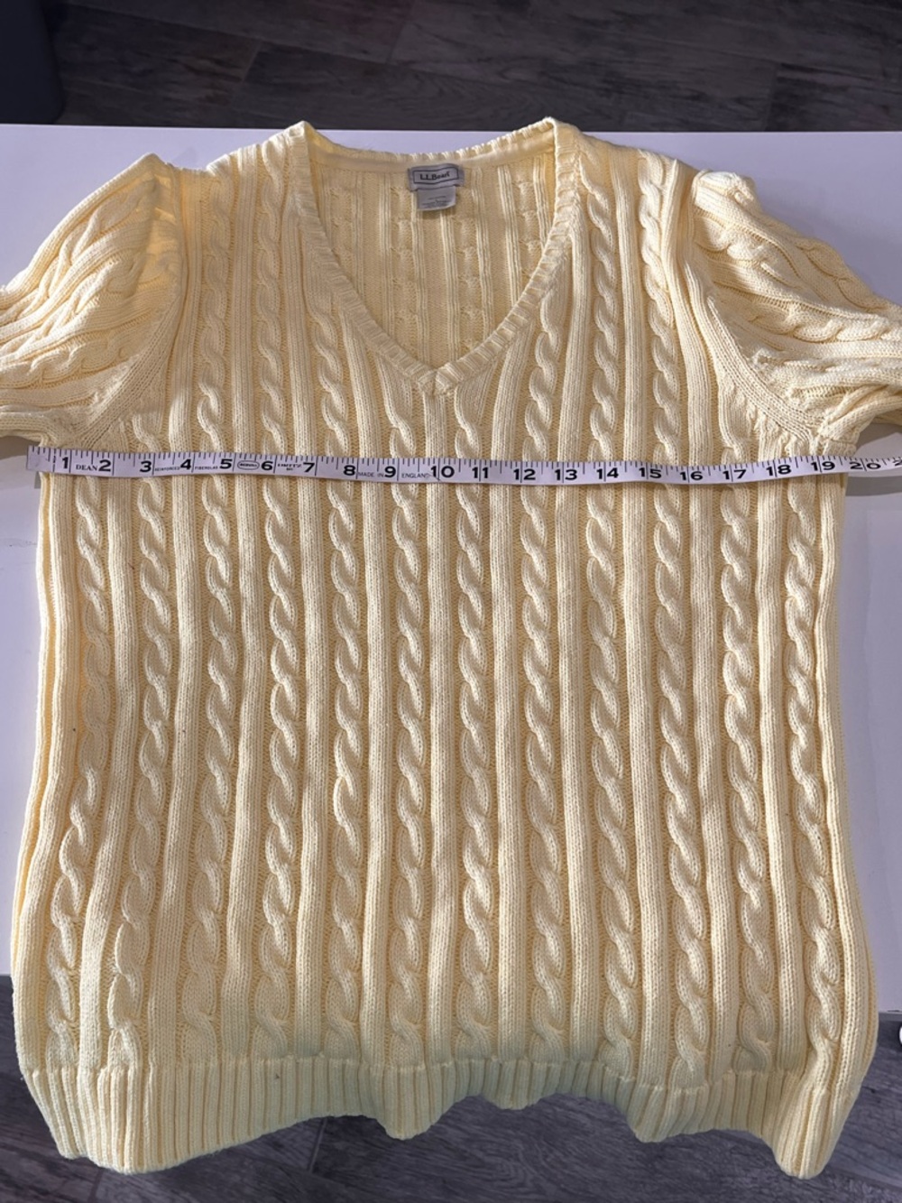 L.L. Bean Cable Knit V-Neck Sweater L | Light Yellow/100% Cotton | EUC | Preppy - Picture 5 of 8